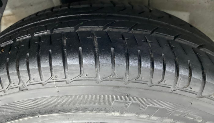 2018 Hyundai Elite i20 SPORTZ 1.2, Petrol, Manual, 31,266 km, Right Rear Tyre Tread