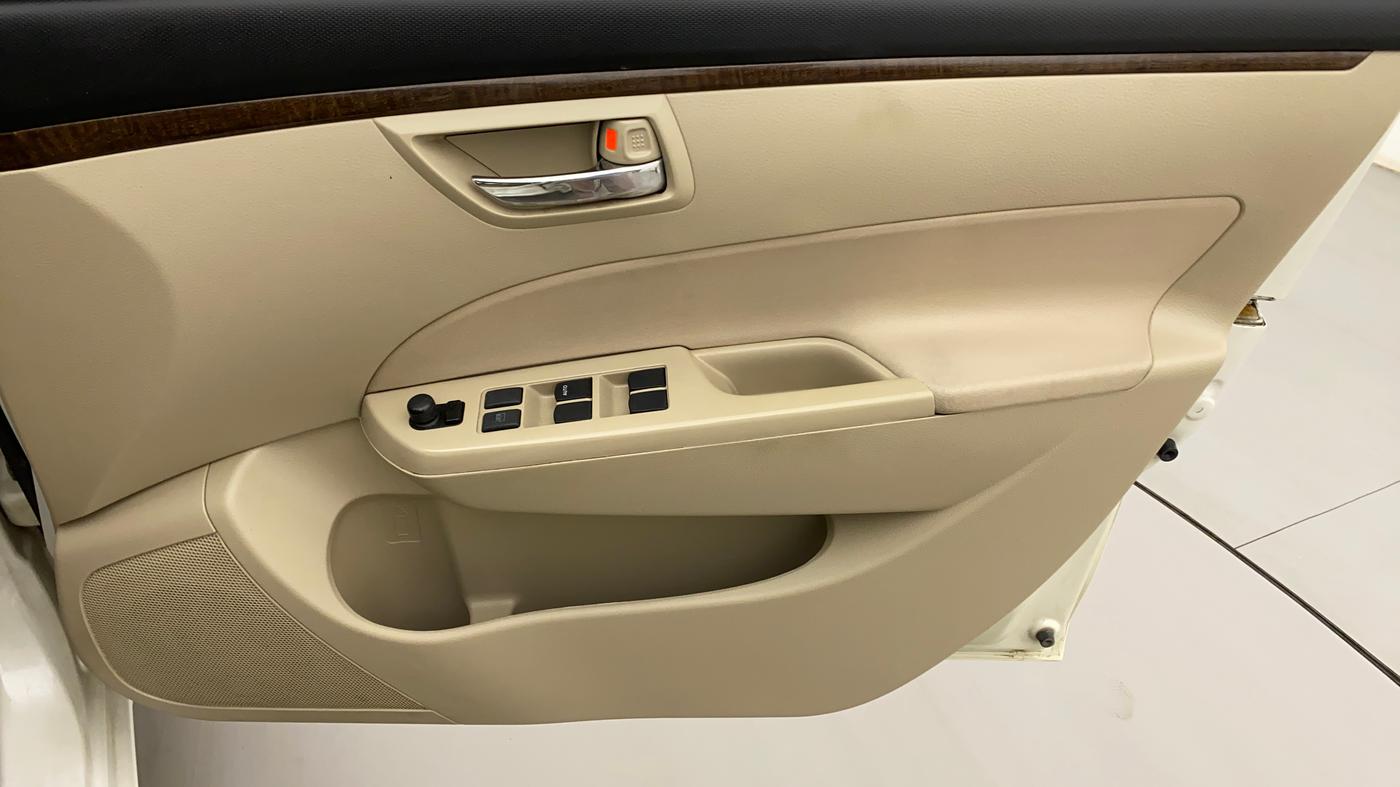 2015 Maruti Swift Dzire VXI, Petrol, Manual, 95,456 km, Driver Side Door Panels Control
