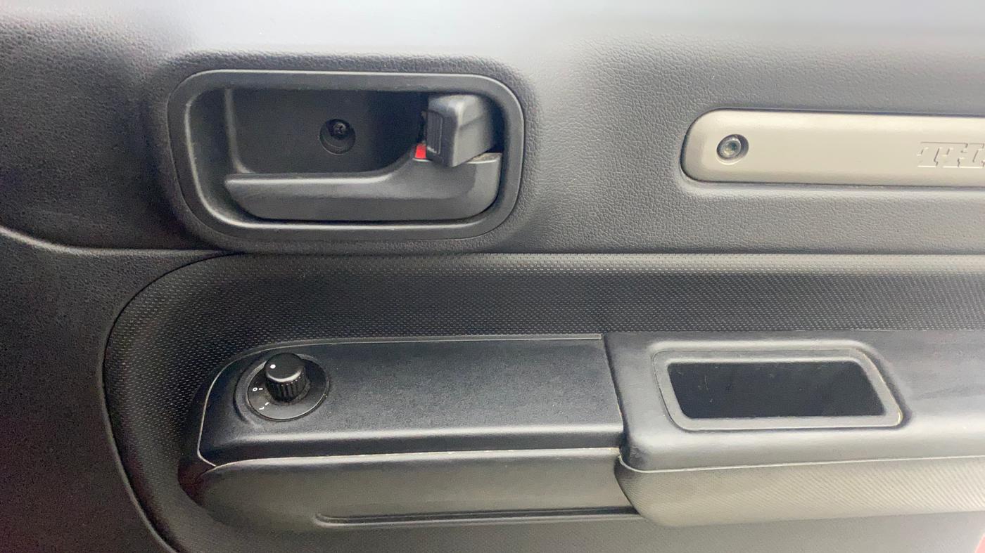 2021 Mahindra Thar LX HT PETROL 4WD MT, Petrol, Manual, 43,697 km, Driver Side Door Panels Control