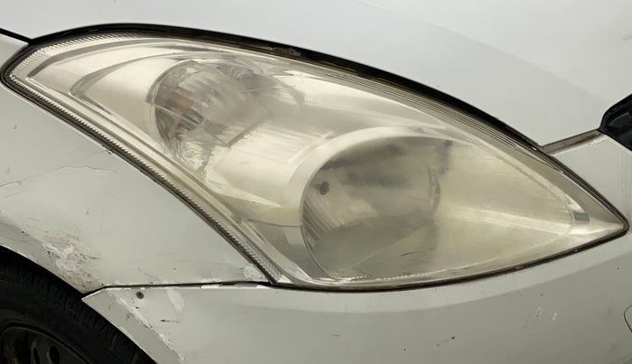 2013 Maruti Swift VXI, Petrol, Manual, 51,905 km, Right headlight - Minor scratches