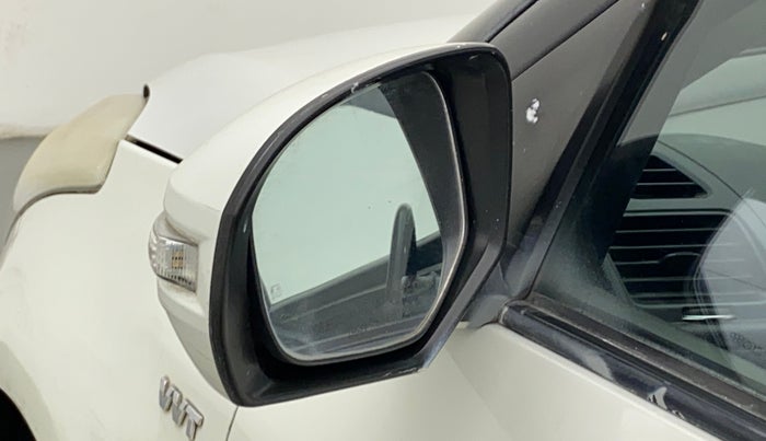 2013 Maruti Swift VXI, Petrol, Manual, 51,905 km, Left rear-view mirror - Mirror motor not working
