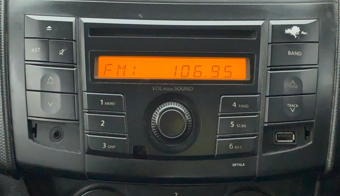 2013 Maruti Swift VXI, Petrol, Manual, 51,905 km, Infotainment System