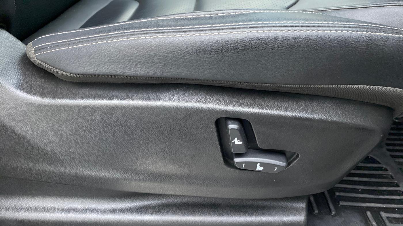 2020 MG HECTOR SHARP DCT PETROL, Petrol, Automatic, 18,055 km, Driver Side Adjustment Panel