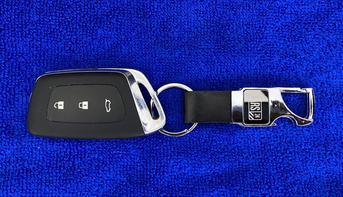 2020 MG HECTOR SHARP DCT PETROL, Petrol, Automatic, 18,055 km, Key Close Up
