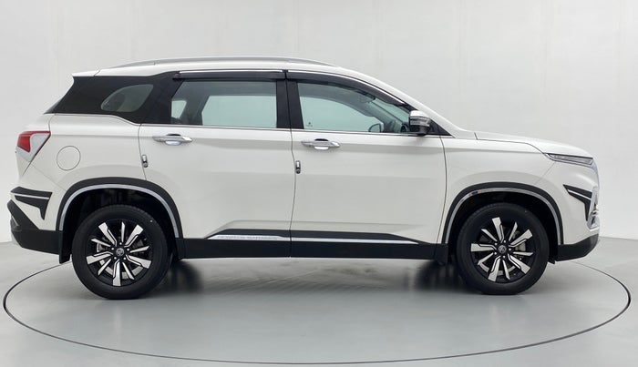 2020 MG HECTOR SHARP DCT PETROL, Petrol, Automatic, 18,055 km, Right Side View