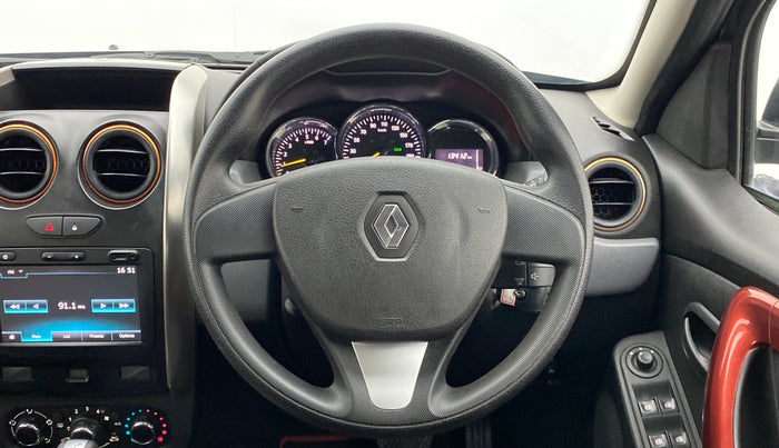 2018 Renault Duster RXS CVT 106 PS, Petrol, Automatic, 13,450 km, Steering Wheel Close Up