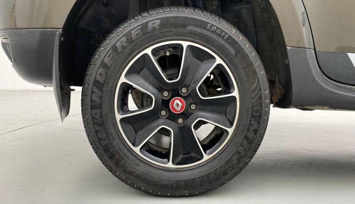 2018 Renault Duster RXS CVT 106 PS, Petrol, Automatic, 13,450 km, Right Rear Wheel