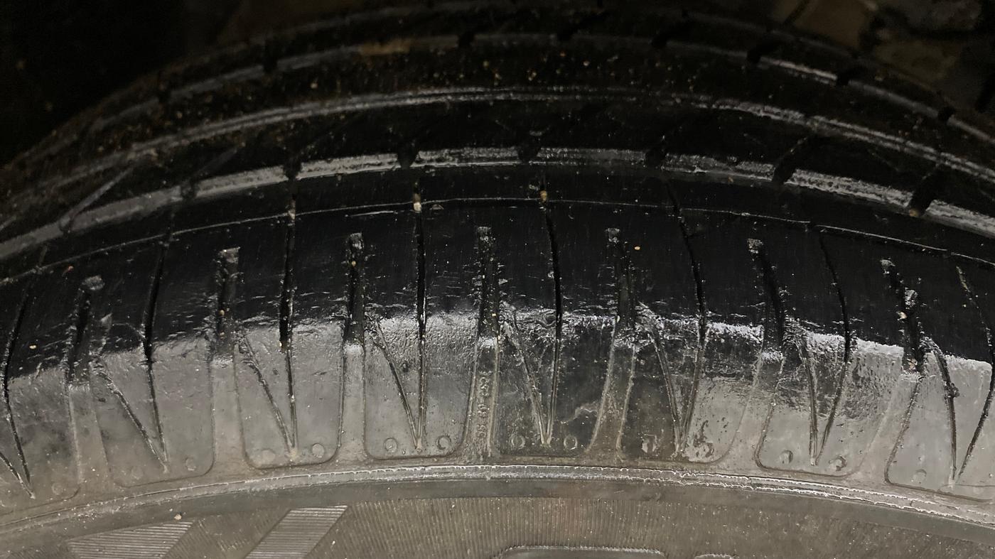 2022 Maruti Vitara Brezza VXI, Petrol, Manual, 54,374 km, Right Front Tyre Tread