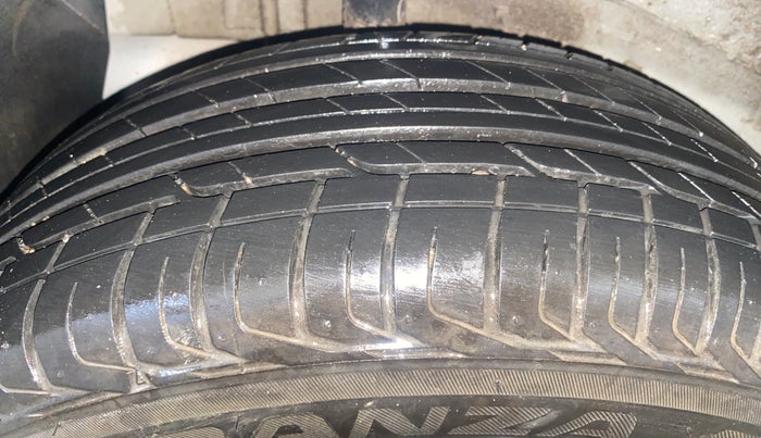 2023 Tata NEXON PURE 1.2 PETROL, Petrol, Manual, 8,972 km, Right Rear Tyre Tread