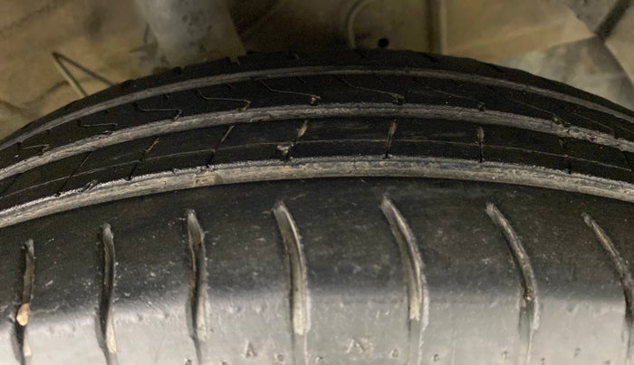 2019 Hyundai NEW SANTRO 1.1 MAGNA MT, Petrol, Manual, 34,113 km, Right Front Tyre Tread