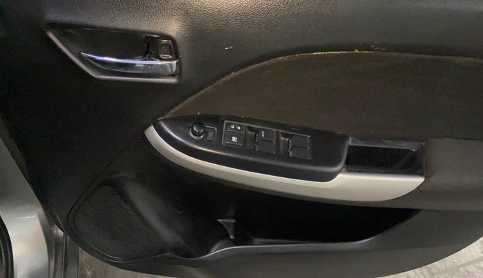 2018 Maruti Baleno DELTA CVT PETROL 1.2, Petrol, Automatic, 57,255 km, Driver Side Door Panels Control
