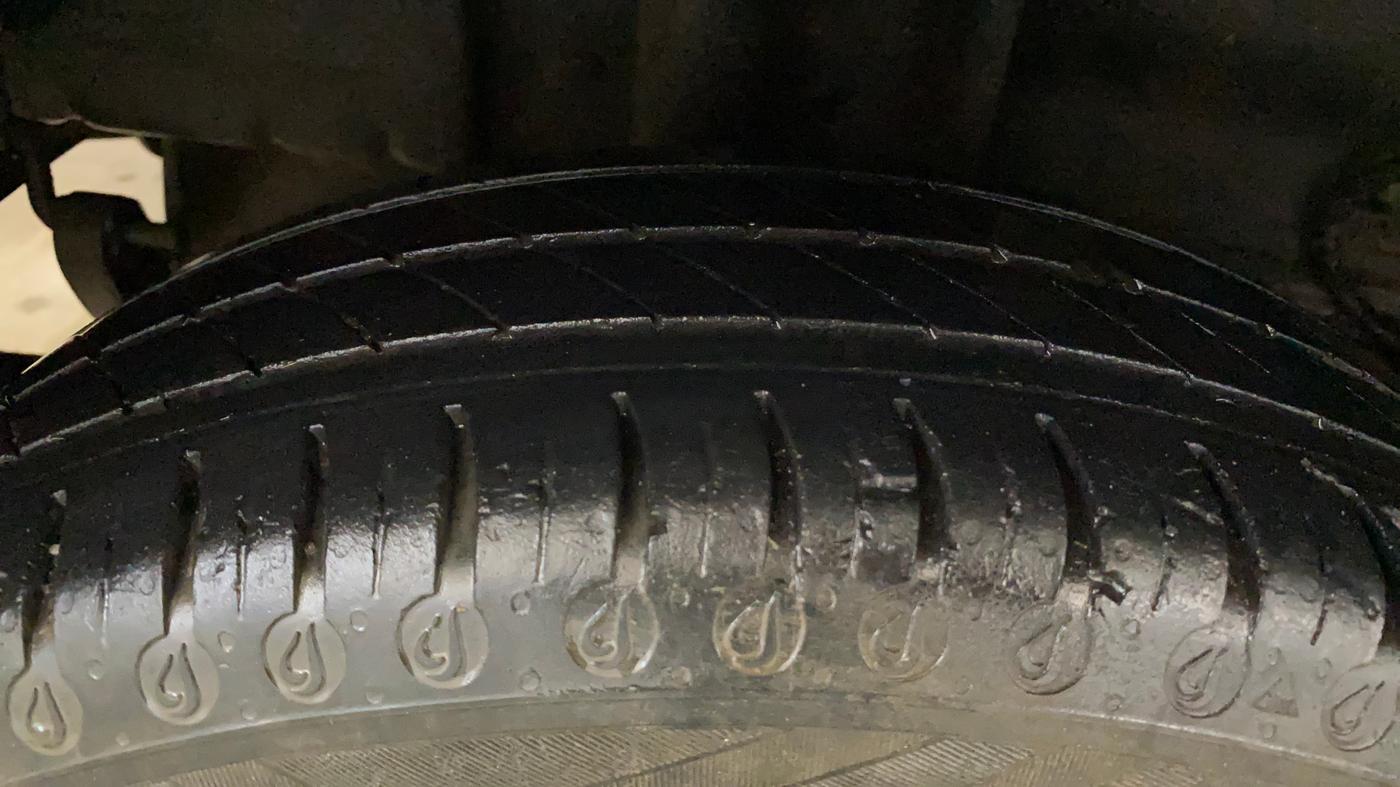 2022 Tata Tiago XZ PLUS CNG, CNG, Manual, 34,672 km, Right Rear Tyre Tread