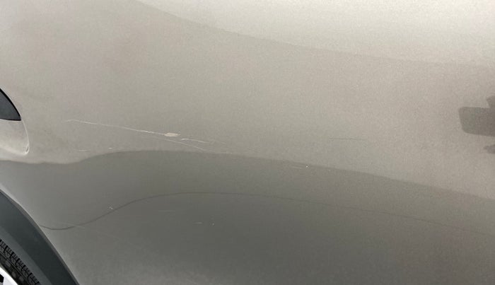 2019 Renault Kwid RXT 1.0 EASY-R AT OPTION, Petrol, Automatic, 11,952 km, Right rear door - Minor scratches
