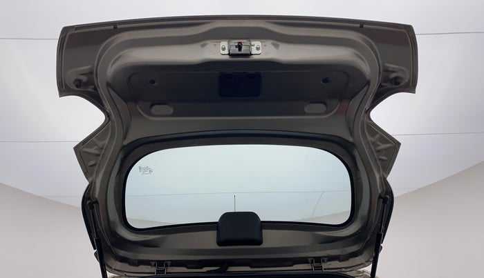 2019 Renault Kwid RXT 1.0 EASY-R AT OPTION, Petrol, Automatic, 11,952 km, Boot Door Open