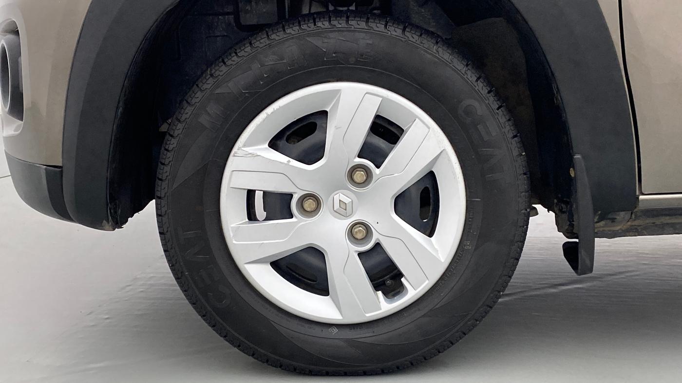 2019 Renault Kwid RXT 1.0 EASY-R AT OPTION, Petrol, Automatic, 11,952 km, Left Front Wheel