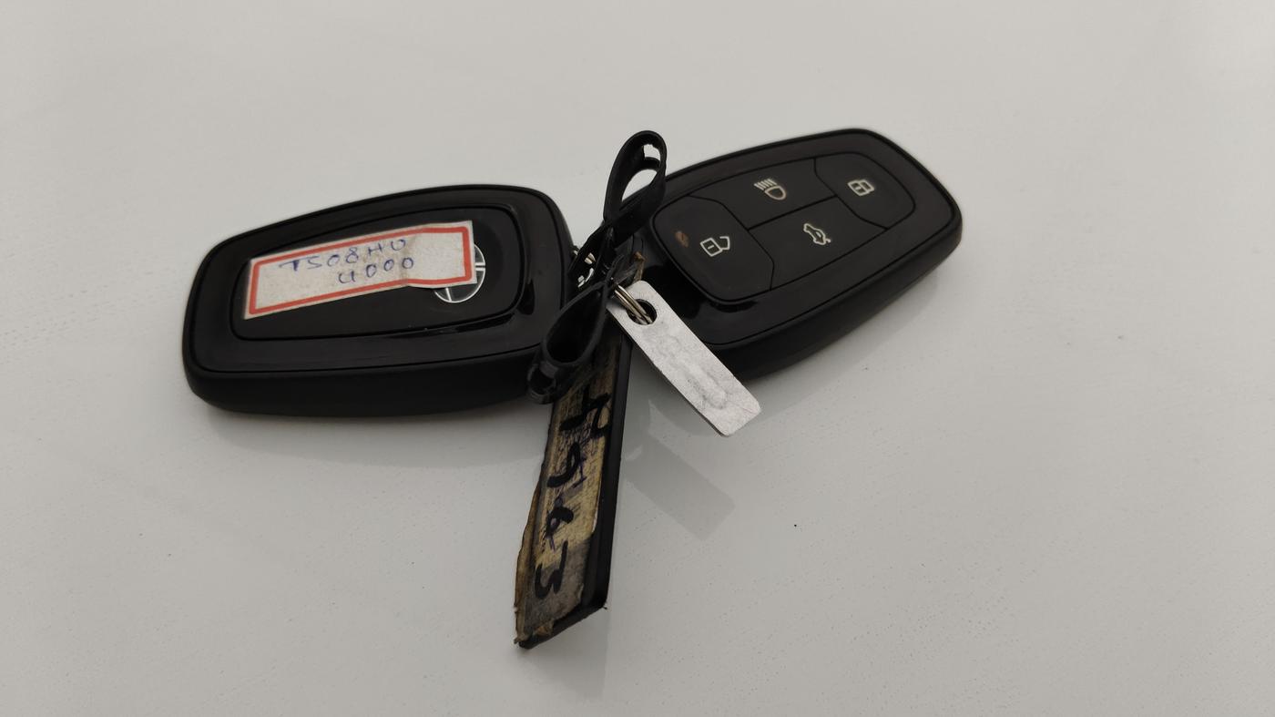 2021 Tata NEXON XZ PLUS (O) DIESEL, Diesel, Manual, 1,02,929 km, Key Close Up