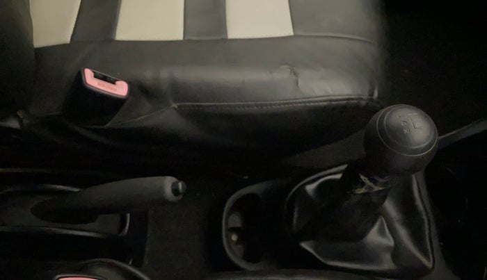 2012 Toyota Etios G, Petrol, Manual, 91,979 km, Gear Lever