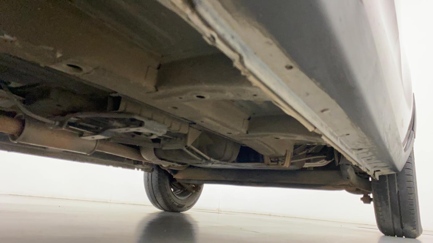 2017 Mahindra Kuv100 K4 6 STR, Petrol, Manual, 33,573 km, Right Side Underbody