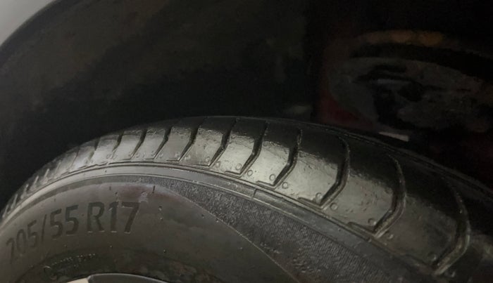 2023 Skoda KUSHAQ  MONTE CARLO 1.0L TSI MT, Petrol, Manual, 49,560 km, Left Front Tyre Tread