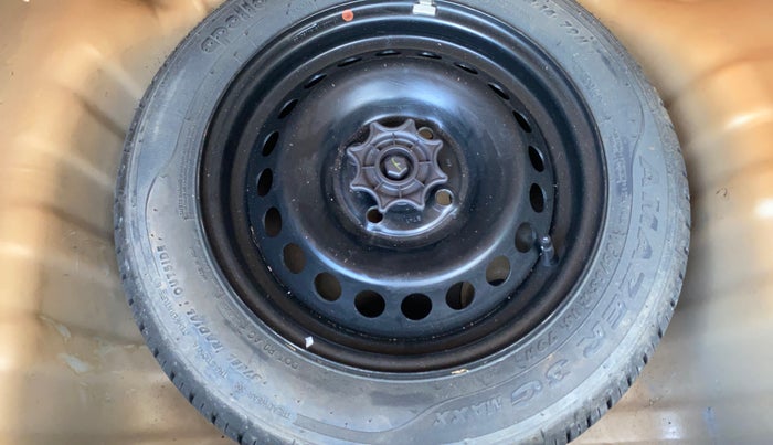 2015 Hyundai Grand i10 MAGNA 1.1 CRDI, Diesel, Manual, 75,672 km, Spare Tyre