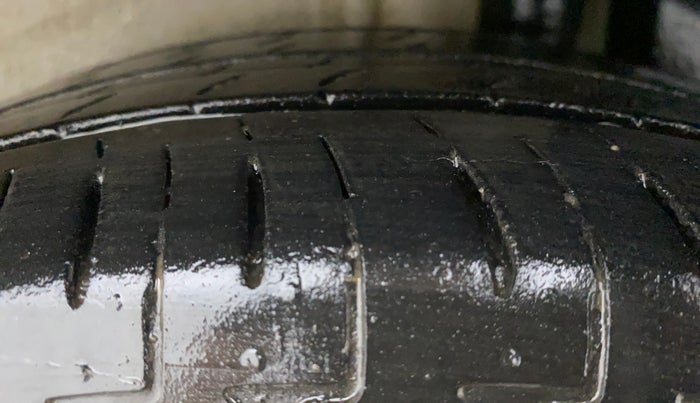 2019 Maruti IGNIS DELTA 1.2 AMT, Petrol, Automatic, 43,556 km, Left Rear Tyre Tread