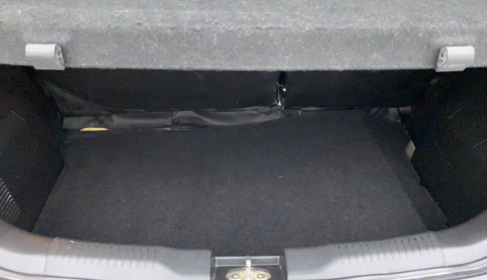 2019 Maruti IGNIS DELTA 1.2 AMT, Petrol, Automatic, 43,556 km, Boot Inside