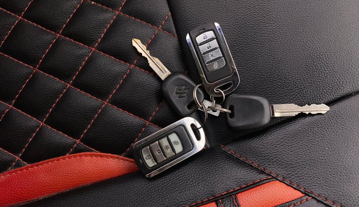 2019 Maruti Celerio VXI, Petrol, Manual, 16,993 km, Key Close Up