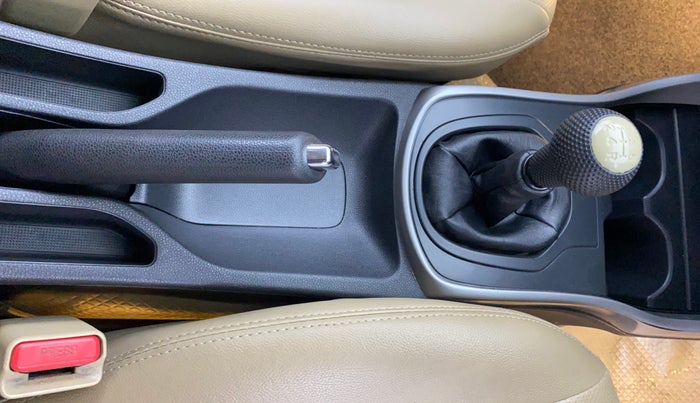 2018 Honda City 1.5L I-VTEC V MT, Petrol, Manual, 35,028 km, Gear Lever