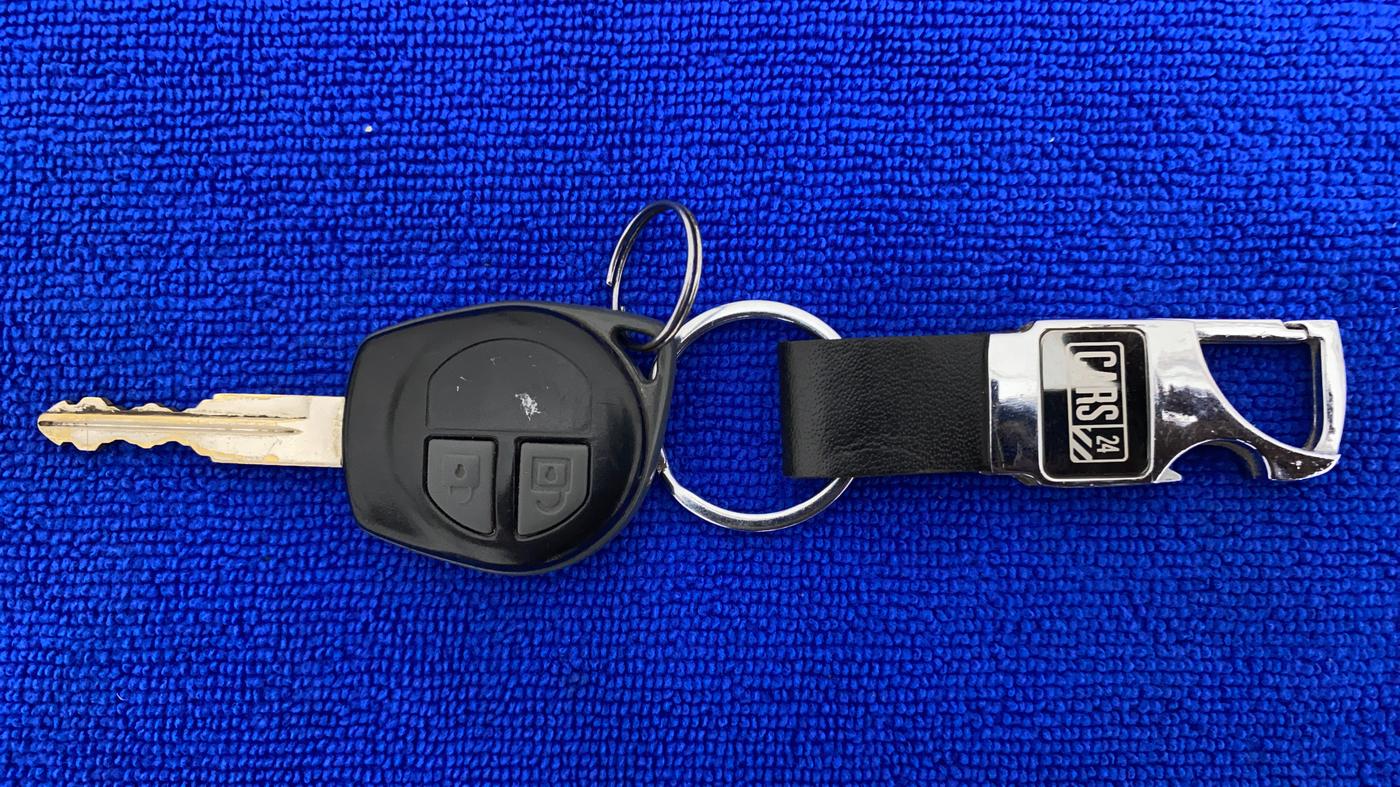 2011 Maruti Ritz ZXI, Petrol, Manual, 83,970 km, Key Close Up