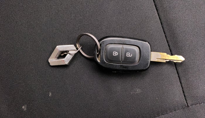 2016 Renault Kwid RXT 0.8, Petrol, Manual, 96,034 km, Key Close Up