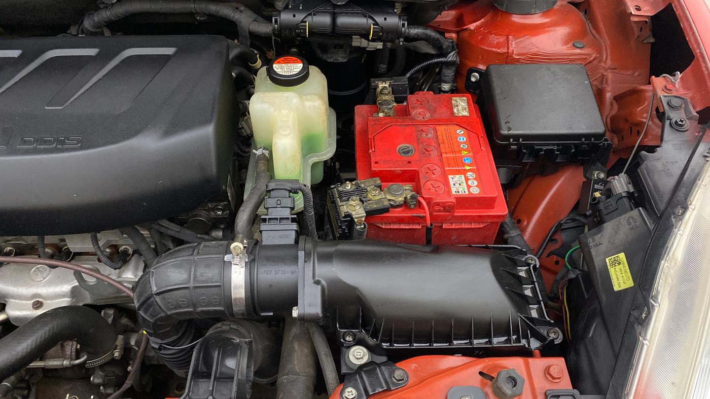 2018 Maruti Swift VDI, Diesel, Manual, 1,00,745 km, Engine View - Left
