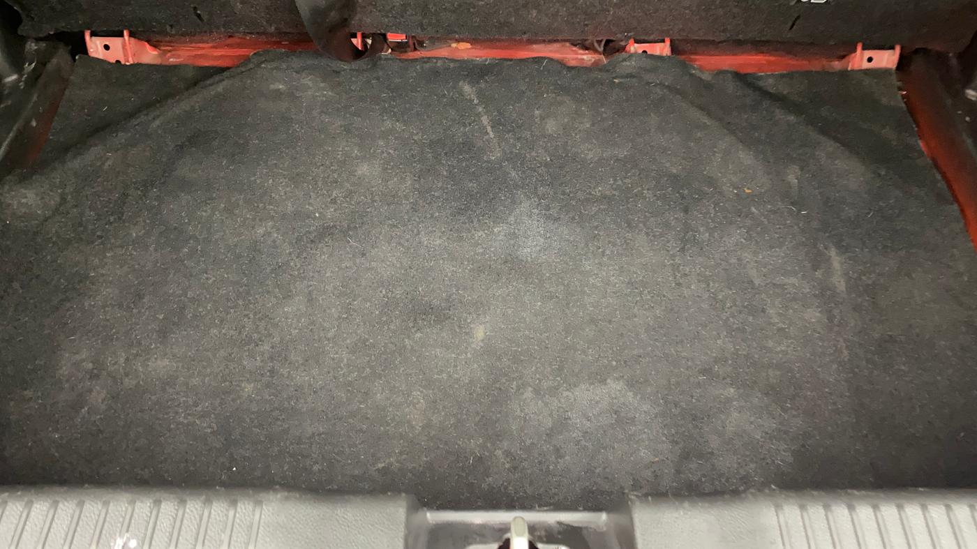 2018 Maruti Swift VDI, Diesel, Manual, 1,00,745 km, Boot Inside