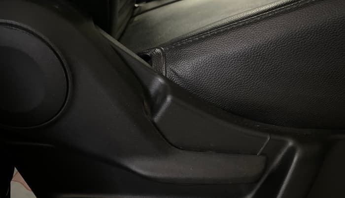 2022 Maruti New Wagon-R ZXI 1.2, Petrol, Manual, 26,602 km, Driver Side Adjustment Panel