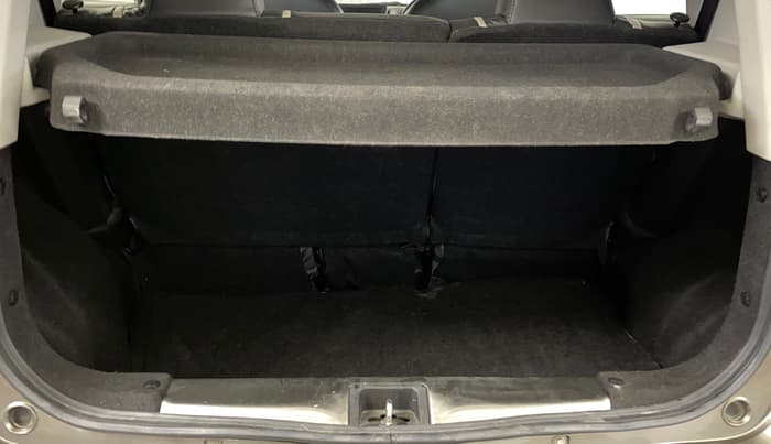 2022 Maruti New Wagon-R ZXI 1.2, Petrol, Manual, 26,602 km, Boot Inside