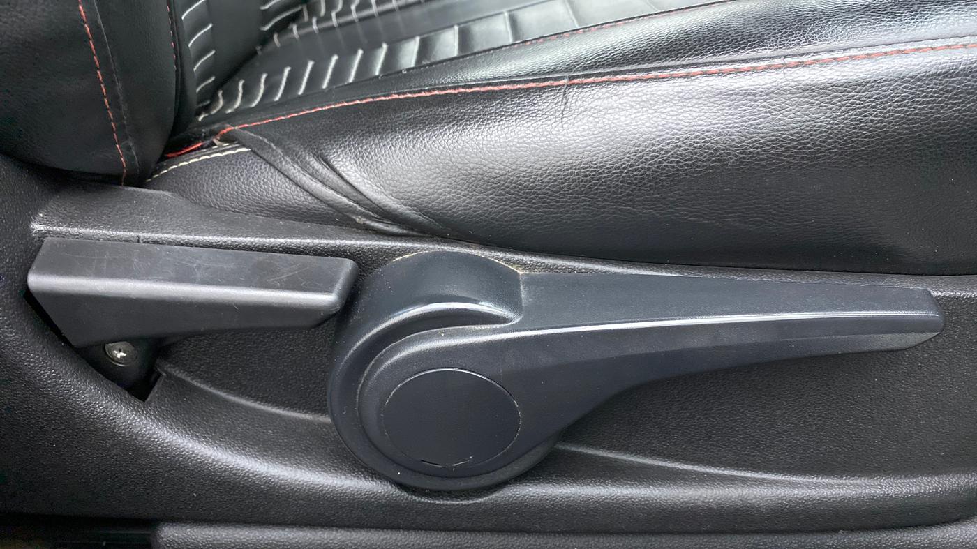 2019 Tata TIGOR XZ PLUS 1.2 REVOTRON, Petrol, Manual, 59,923 km, Driver Side Adjustment Panel