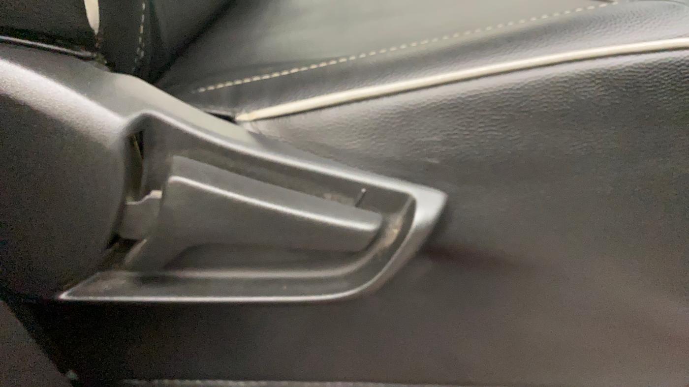 2020 Maruti S PRESSO VXI (O) AMT, Petrol, Automatic, 14,929 km, Driver Side Adjustment Panel