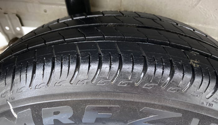 2020 Maruti S PRESSO VXI PLUS, Petrol, Manual, 19,706 km, Right Rear Tyre Tread