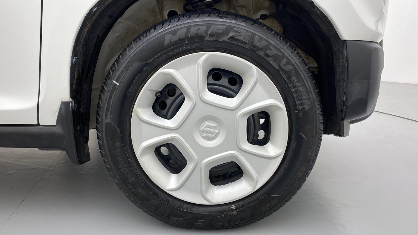 2020 Maruti S PRESSO VXI PLUS, Petrol, Manual, 19,706 km, Right Front Wheel