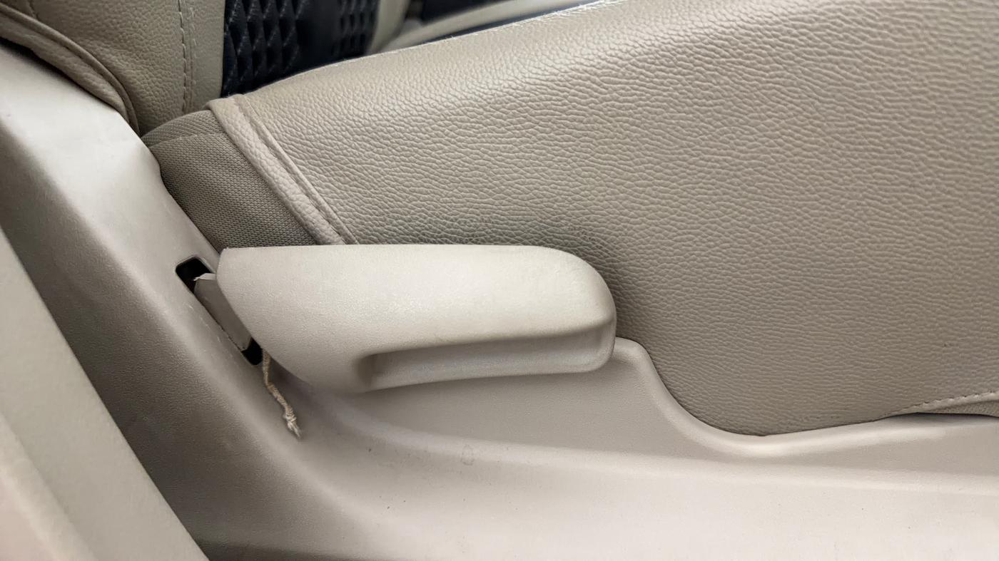 2019 Maruti Celerio ZXI AMT, Petrol, Automatic, 38,113 km, Driver Side Adjustment Panel