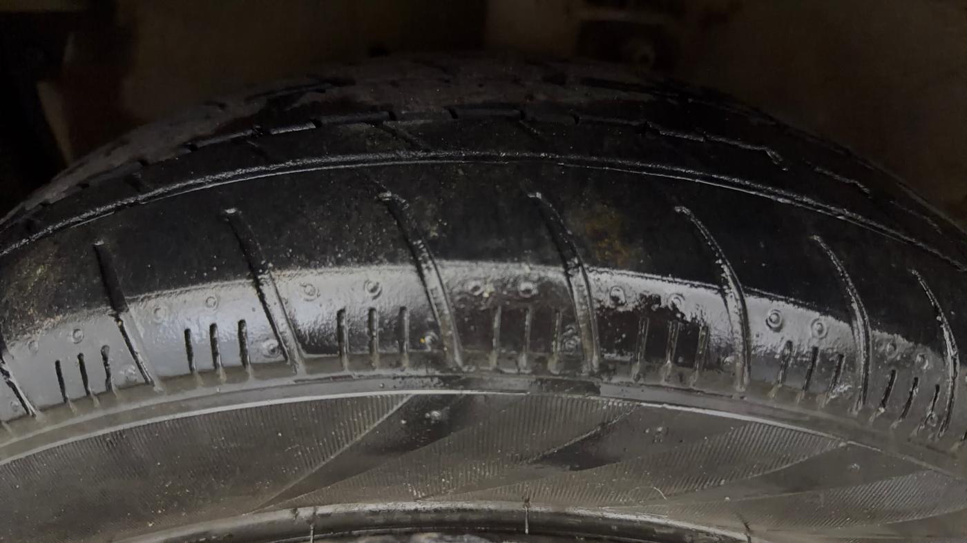 2019 Maruti Celerio ZXI AMT, Petrol, Automatic, 38,113 km, Left Front Tyre Tread