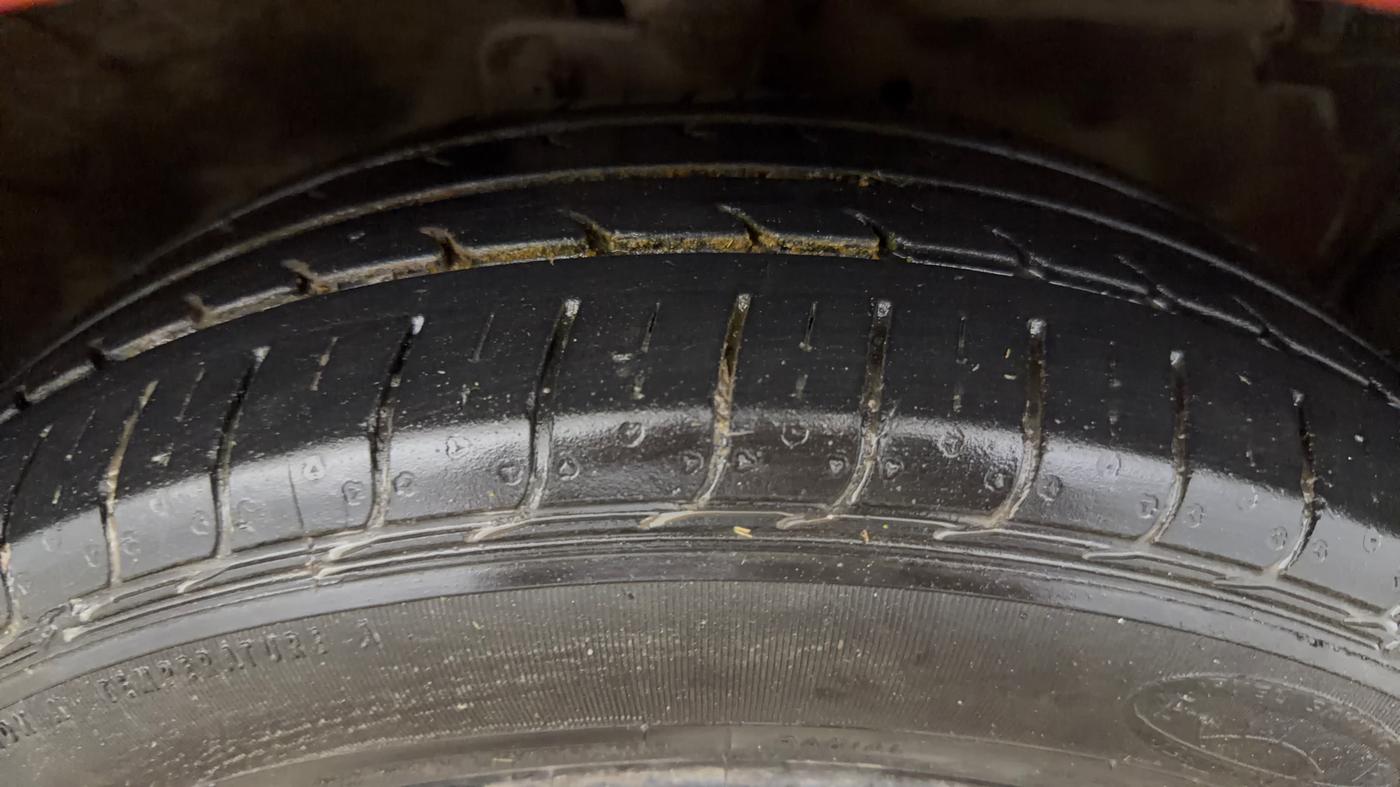 2019 Maruti Celerio ZXI AMT, Petrol, Automatic, 38,113 km, Right Front Tyre Tread