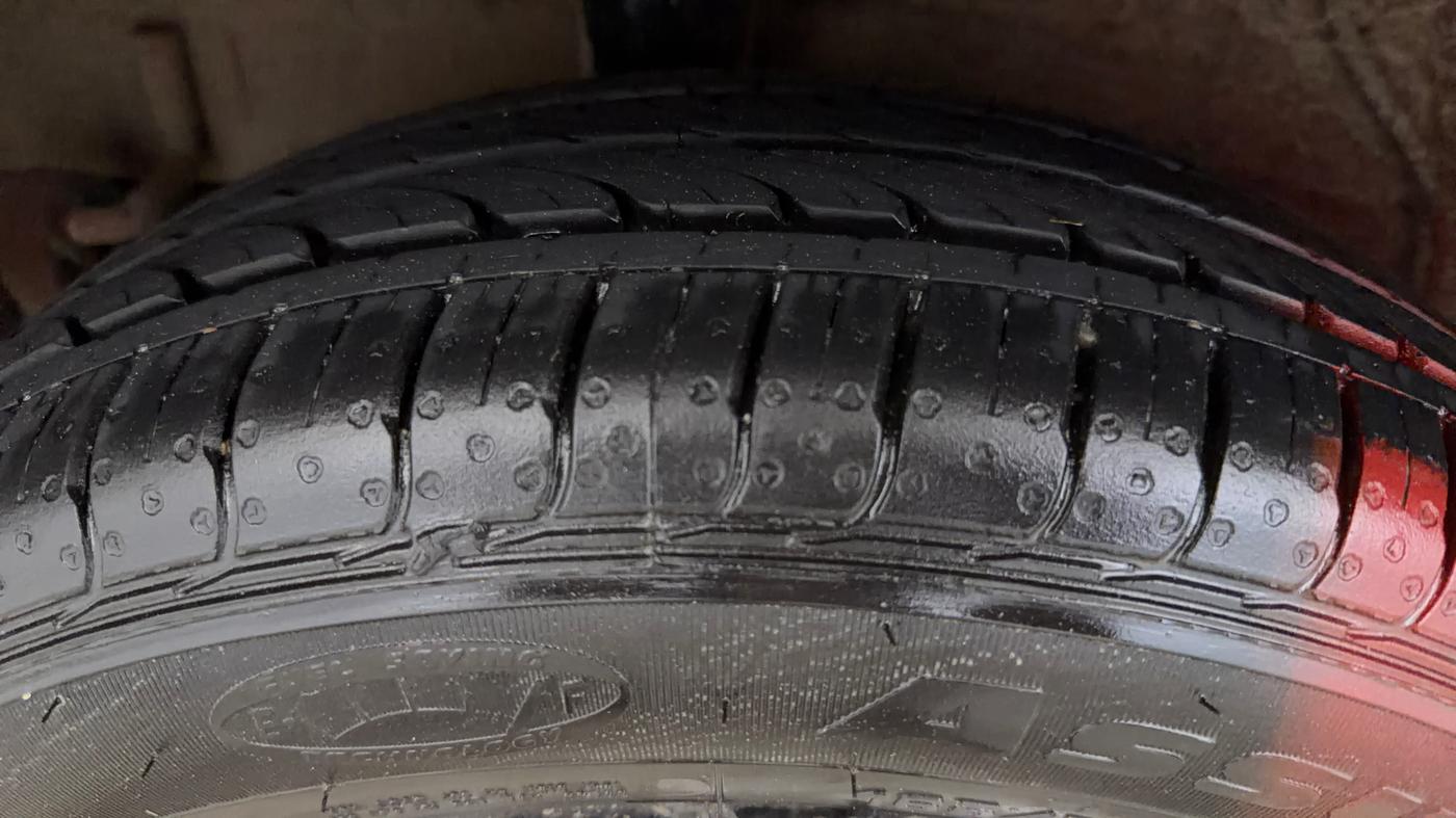 2019 Maruti Celerio ZXI AMT, Petrol, Automatic, 38,113 km, Right Rear Tyre Tread