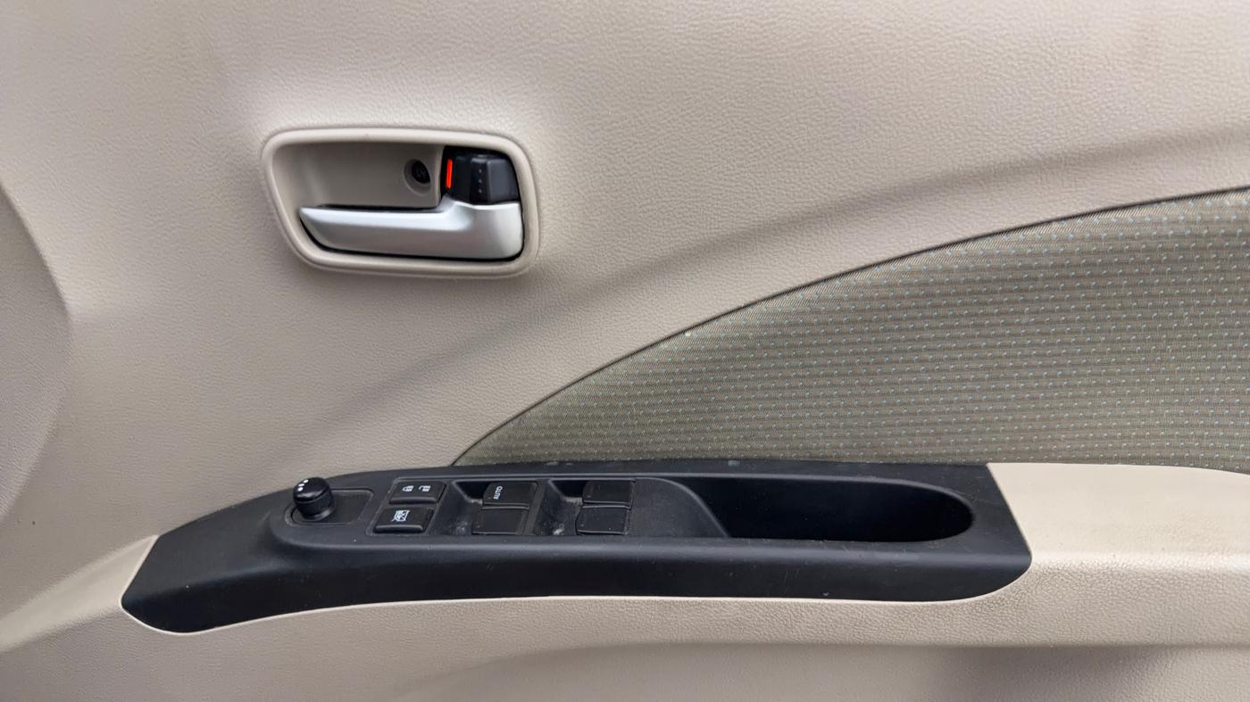 2019 Maruti Celerio ZXI AMT, Petrol, Automatic, 38,113 km, Driver Side Door Panels Control