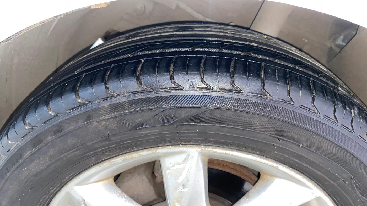 2014 Tata Zest XT PETROL, Petrol, Manual, 90,331 km, Left Front Tyre Tread