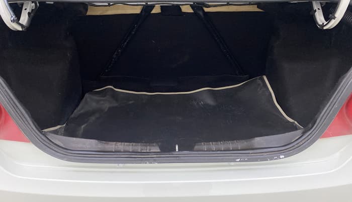 2014 Tata Zest XT PETROL, Petrol, Manual, 90,226 km, Boot Inside