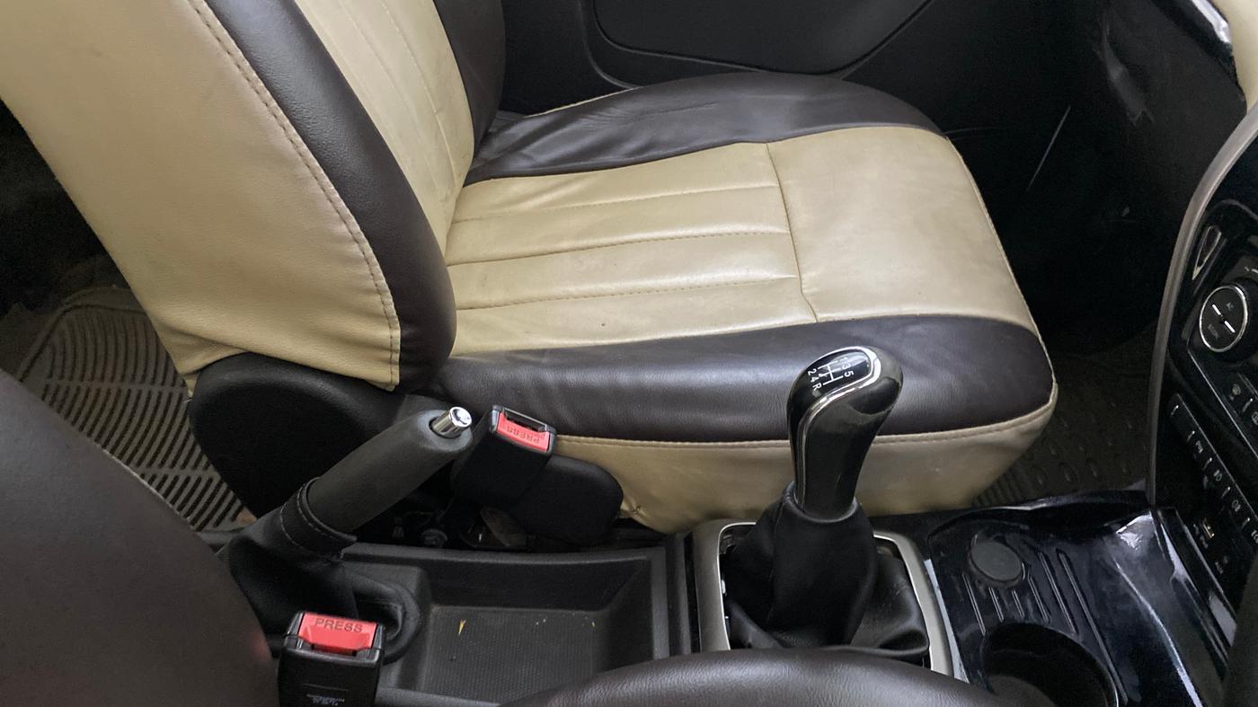 2014 Tata Zest XT PETROL, Petrol, Manual, 90,331 km, Gear Lever