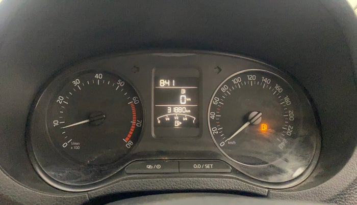 2018 Skoda Rapid STYLE 1.6 MPI, Petrol, Manual, 31,841 km, Odometer Image