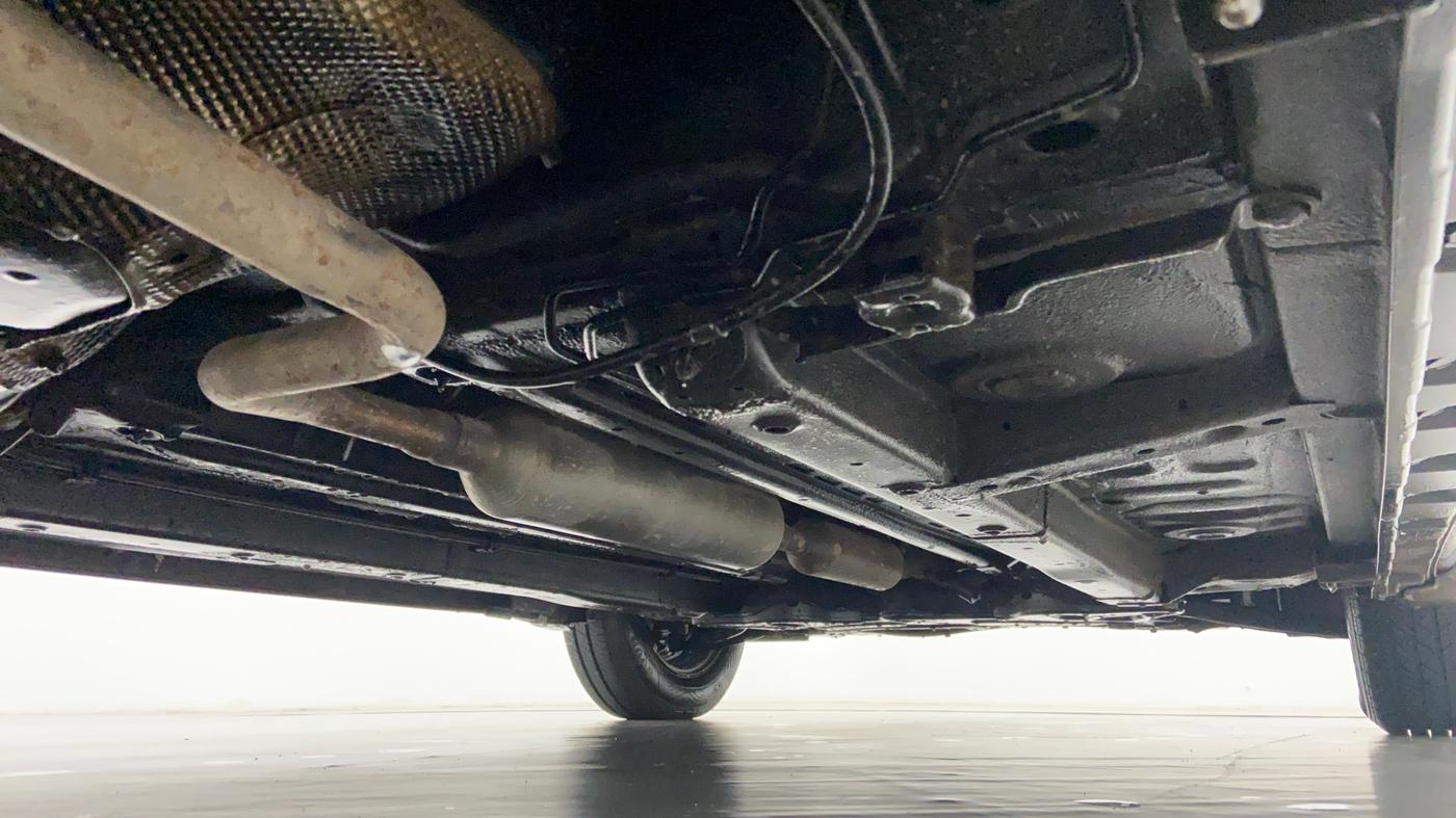 2014 Maruti Swift VXI D, Petrol, Manual, 17,908 km, Right Side Underbody