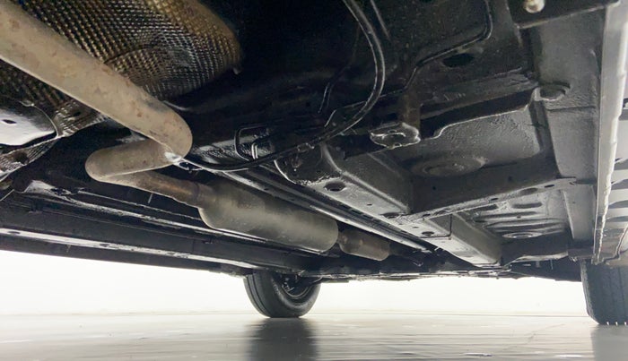2014 Maruti Swift VXI D, Petrol, Manual, 17,908 km, Right Side Underbody