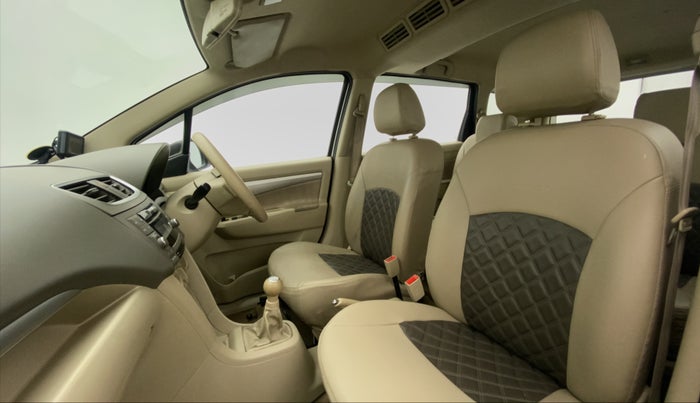 2014 Maruti Ertiga VXI CNG, CNG, Manual, 1,03,325 km, Right Side Front Door Cabin